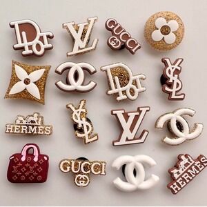 16 brown & gold shoe charms